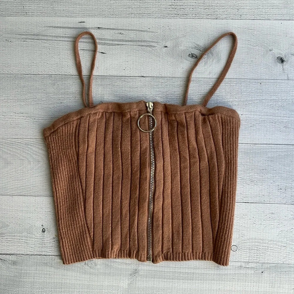 Kendall & Kylie Tops - Kendall & Kylie Light Brown Knit Zip Crop Top S